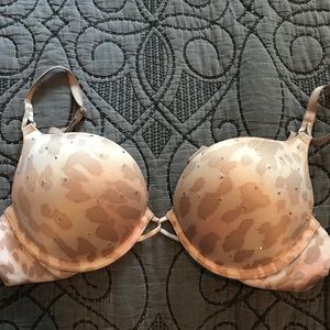 Victoria Secret Bombshell Bra